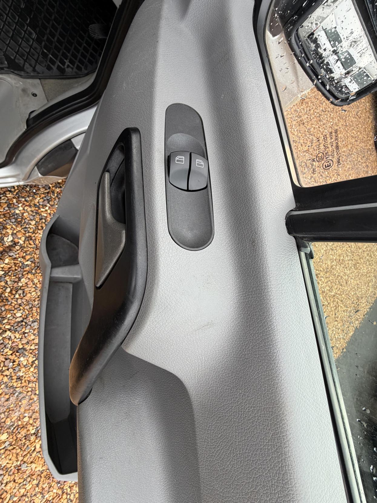 Used Mercedes-Benz Sprinter 2015 for sale - 77476649: Photo 22