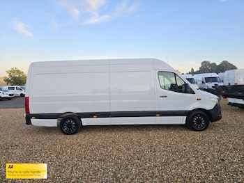 Used Mercedes-Benz Sprinter 2018 for sale - 75973262: Photo