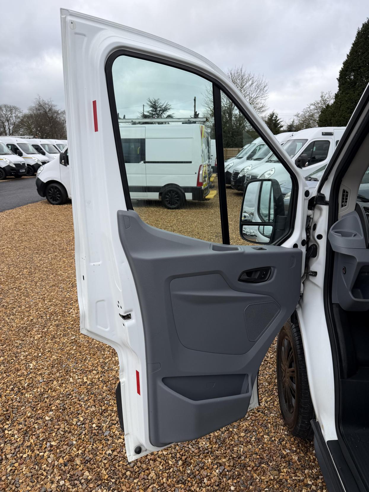 Used Ford Transit 2019 for sale - 77656683: Photo 17