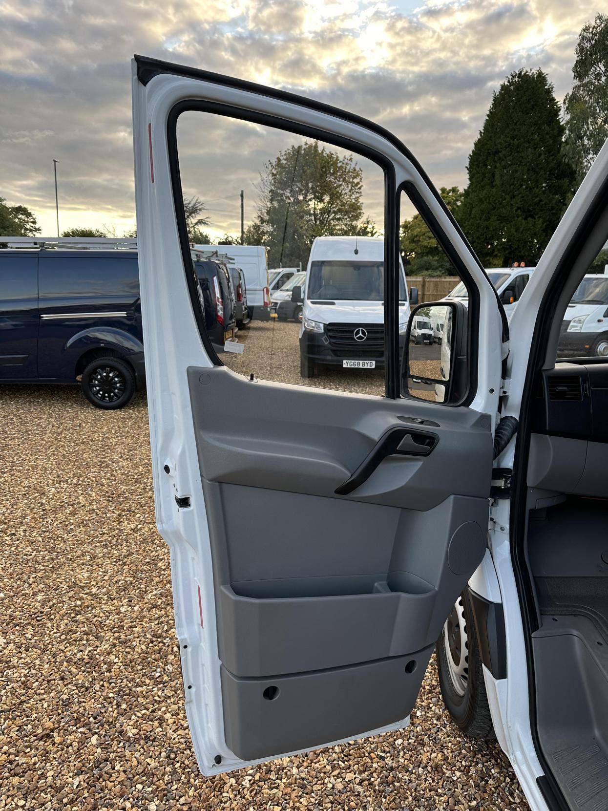 Used Mercedes-Benz Sprinter 2017 for sale - 76020170: Photo 14
