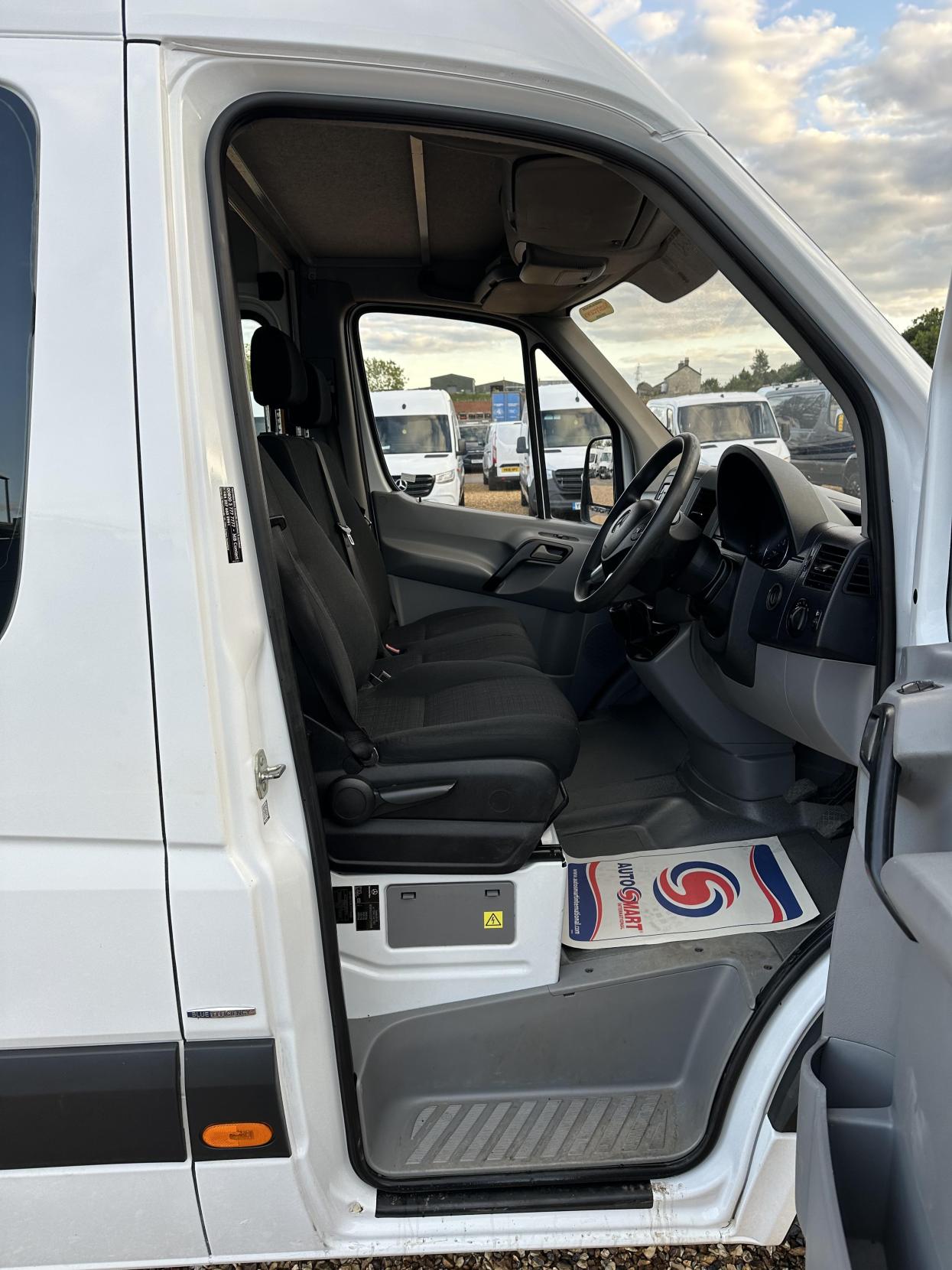 Used Mercedes-Benz Sprinter 2017 for sale - 76020170: Photo 16