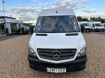 Used Mercedes-Benz Sprinter 2017 for sale - 76020170: Photo 2