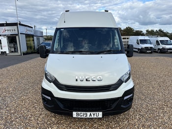 Used Iveco Daily 2019 for sale - 76071431: Photo 2