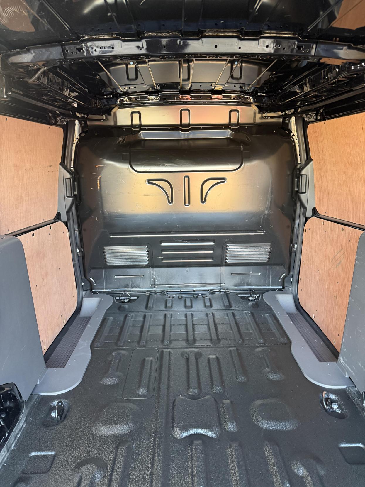 Used Ford Transit Connect 2022 for sale - 77896100: Photo 39