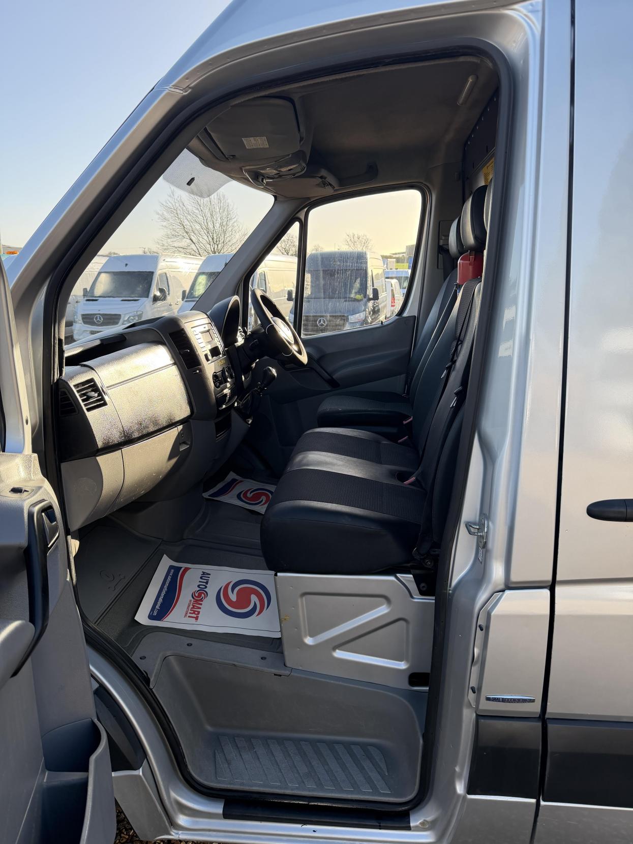 Used Mercedes-Benz Sprinter 2014 for sale - 77010186: Photo 25