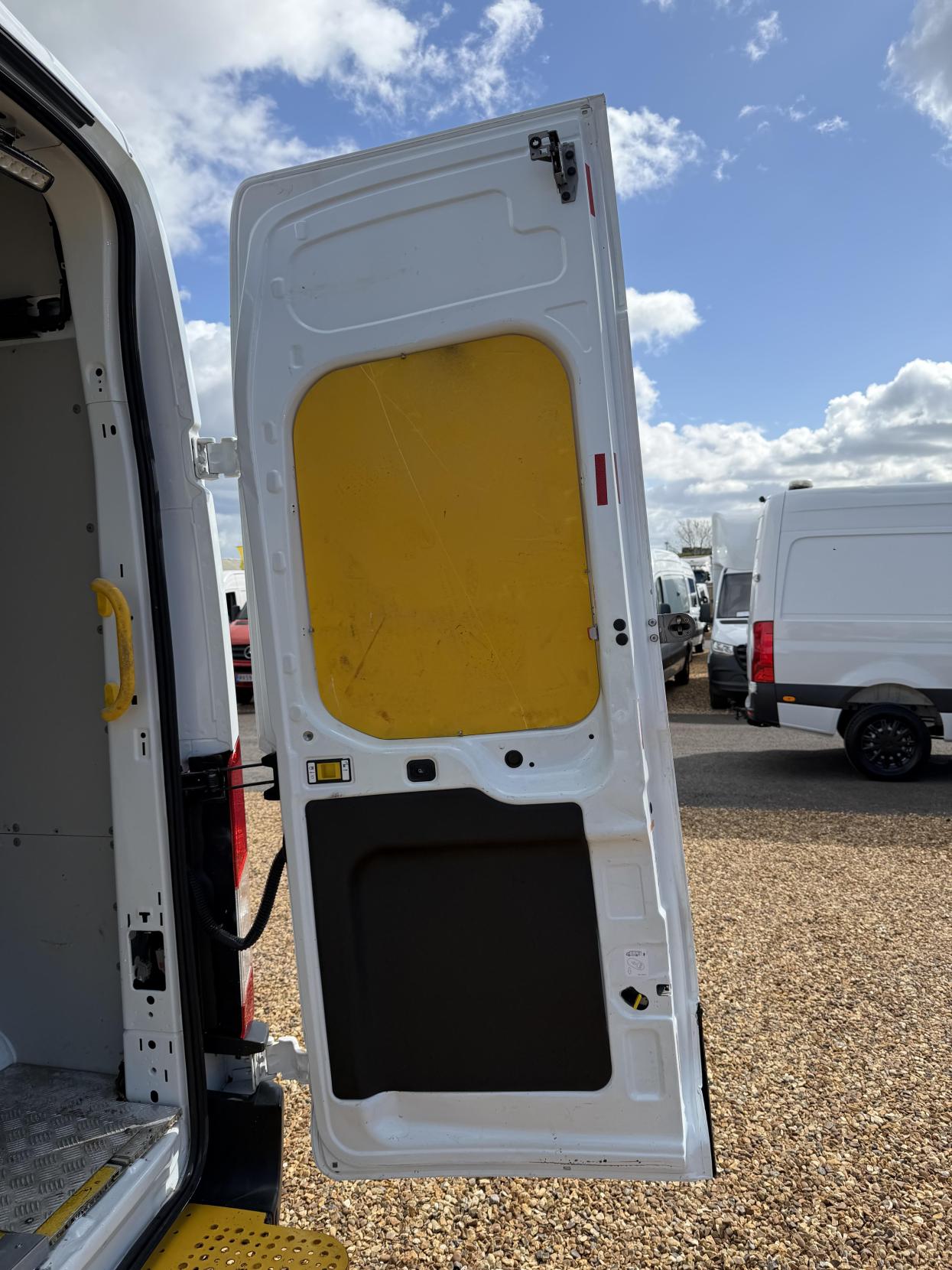 Used Ford Transit 2020 for sale - 78057305: Photo 47