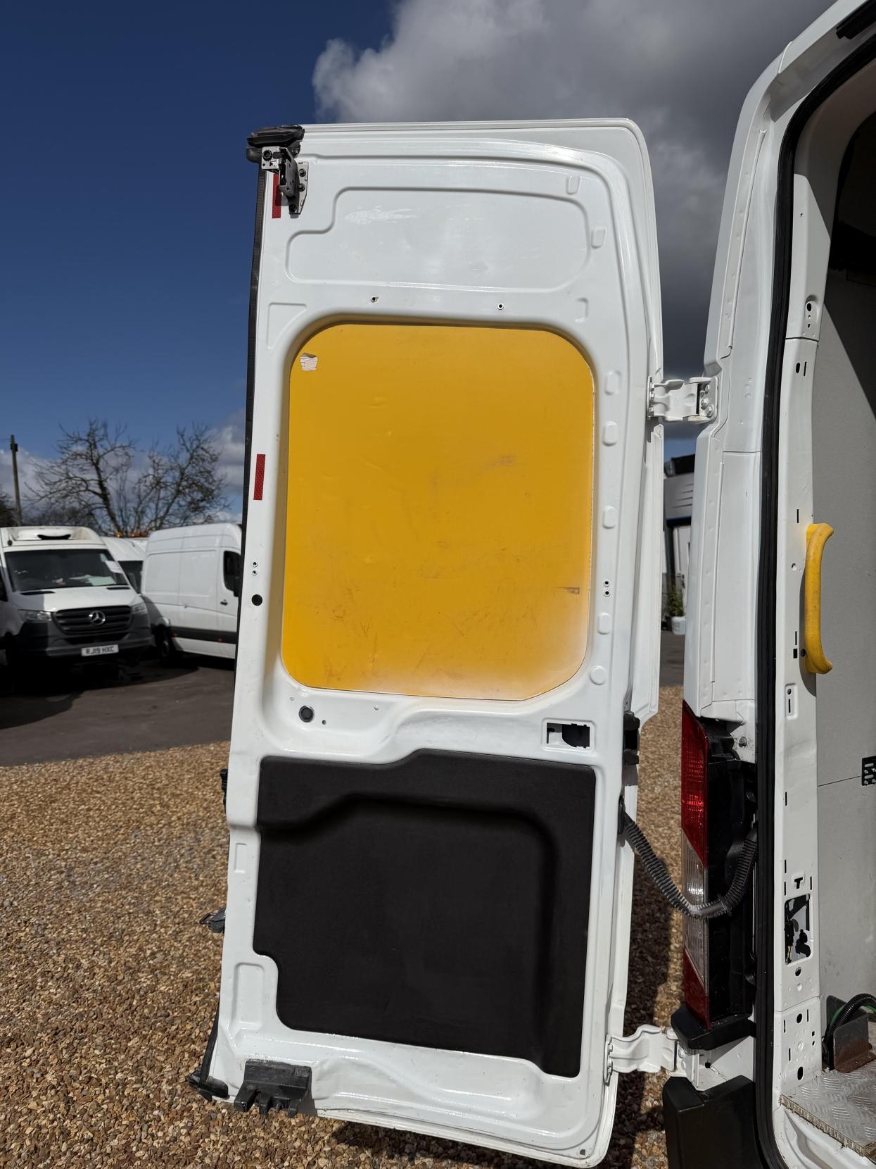 Used Ford Transit 2020 for sale - 78057305: Photo 48