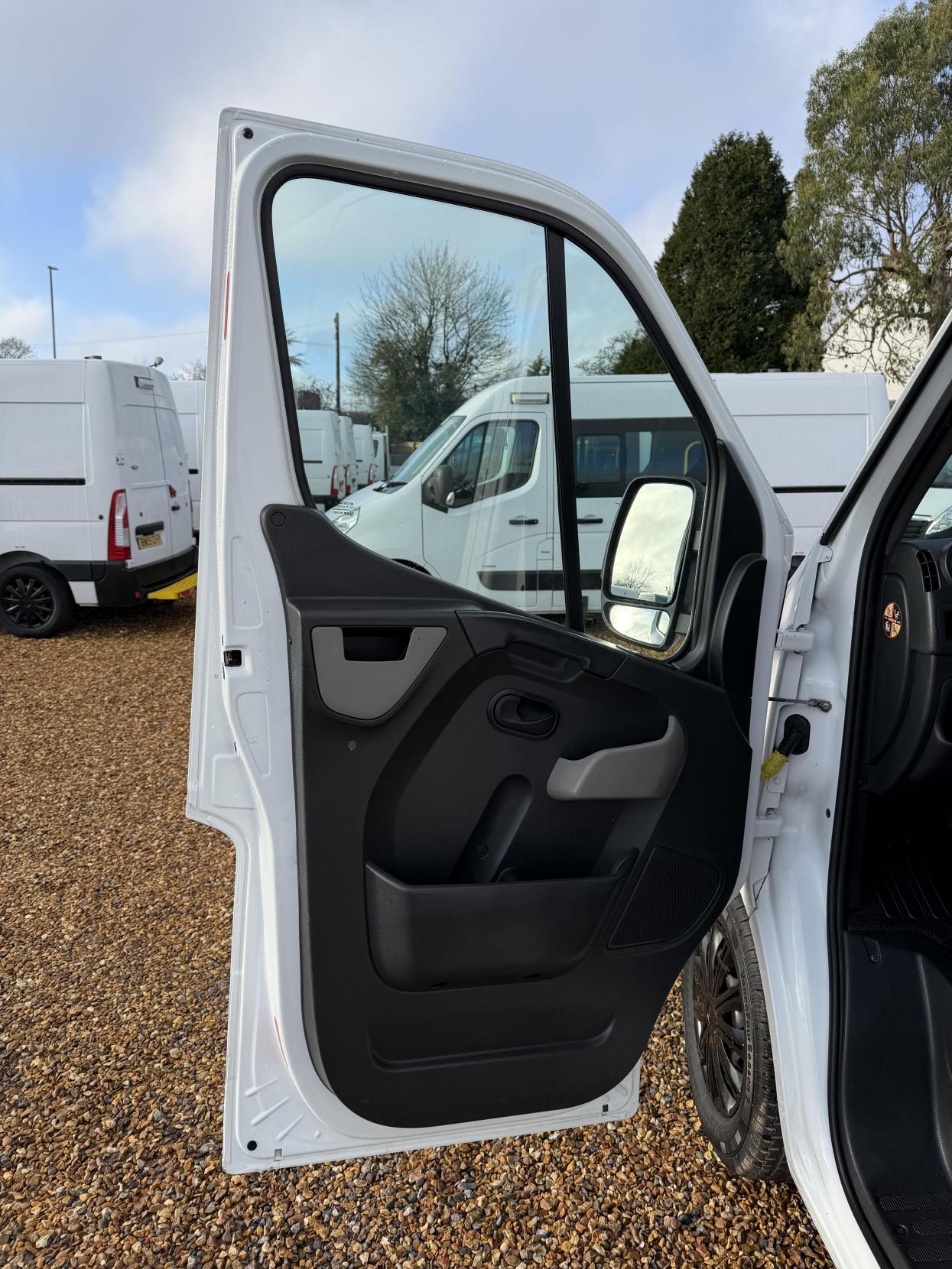 Used Vauxhall Movano 2018 for sale - 77242015: Photo 12