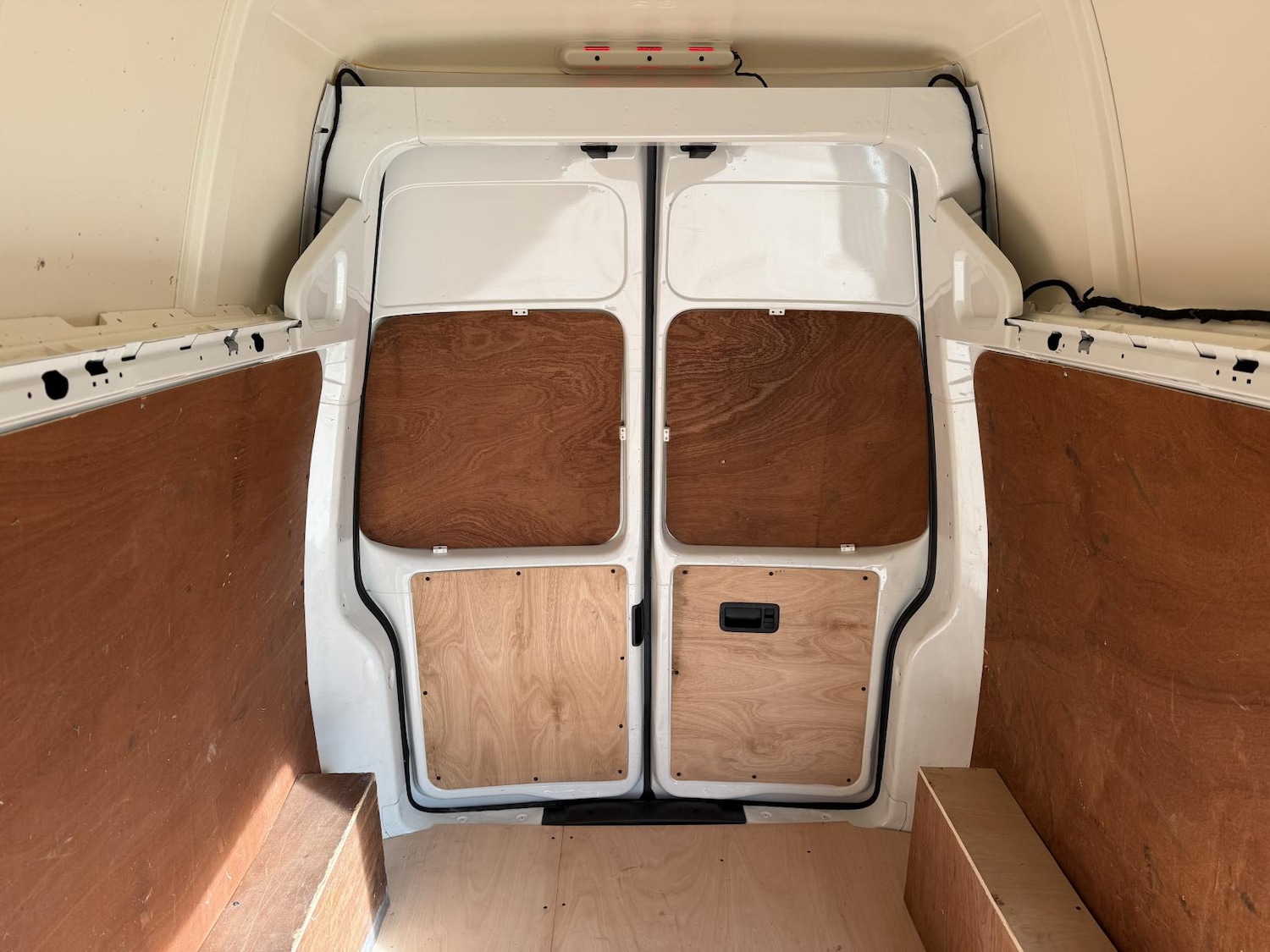 Used Volkswagen Transporter 2020 for sale - 77495167: Photo 28