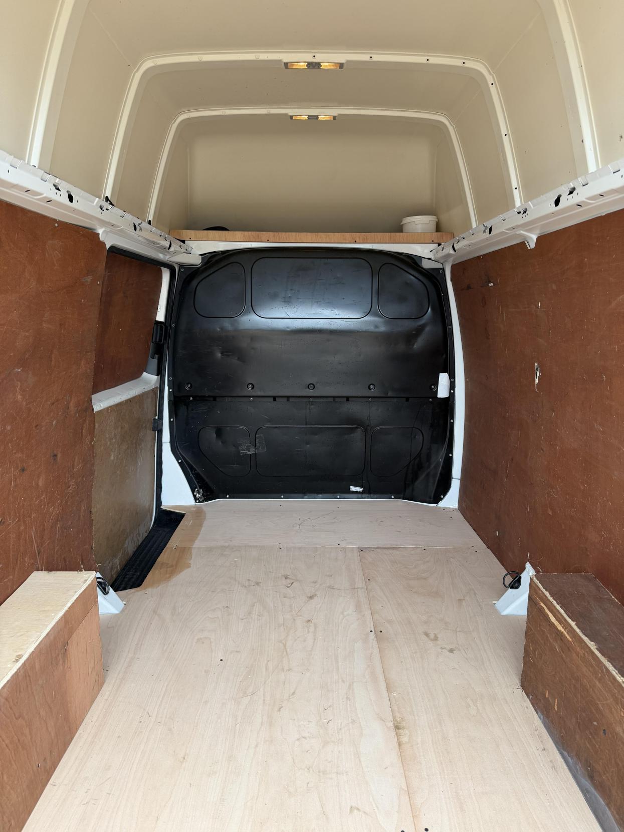 Used Volkswagen Transporter 2020 for sale - 77495167: Photo 39