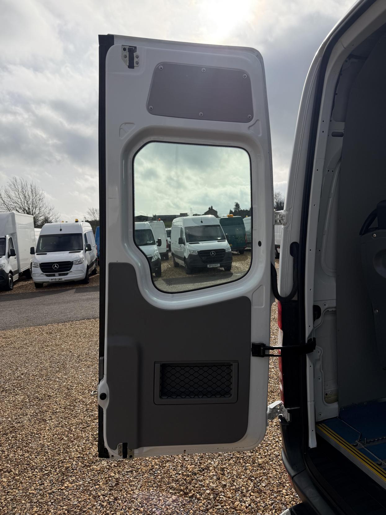 Used Mercedes-Benz Sprinter 2014 for sale - 77669435: Photo 46