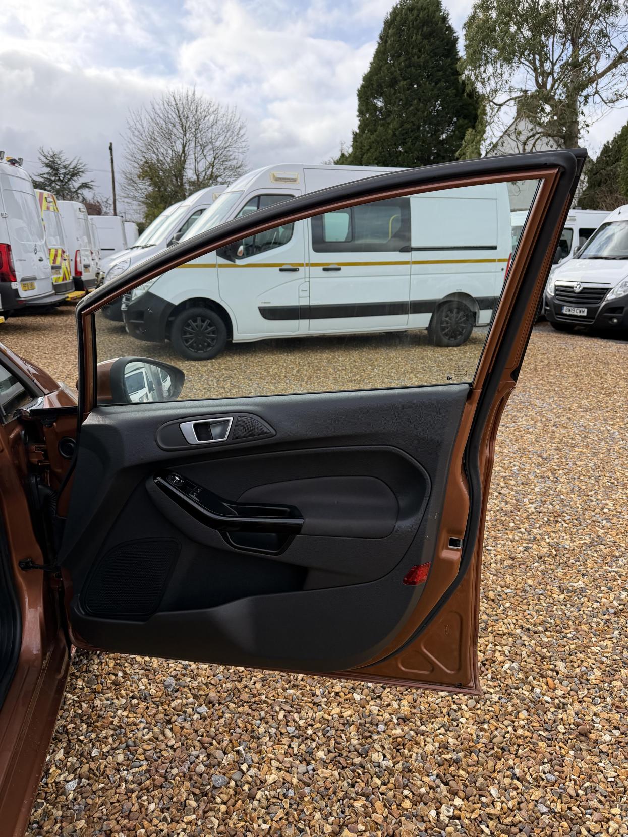 Used Ford Fiesta 2012 for sale - 77495171: Photo 12