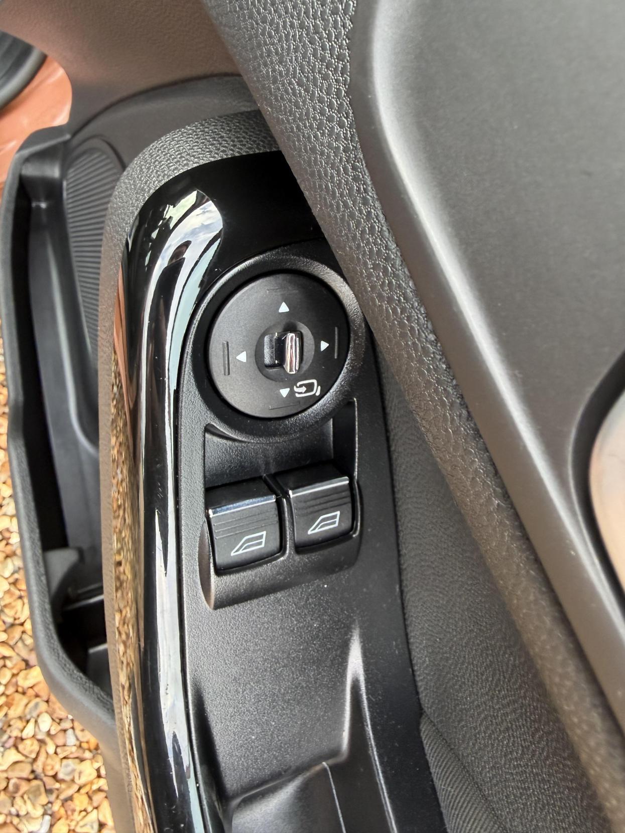 Used Ford Fiesta 2012 for sale - 77495171: Photo 23