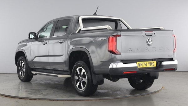 Used Volkswagen Amarok 2024 for sale - 74864865: Photo 3