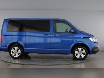 Used Volkswagen Transporter Shuttle 2021 for sale - 77659170: Photo