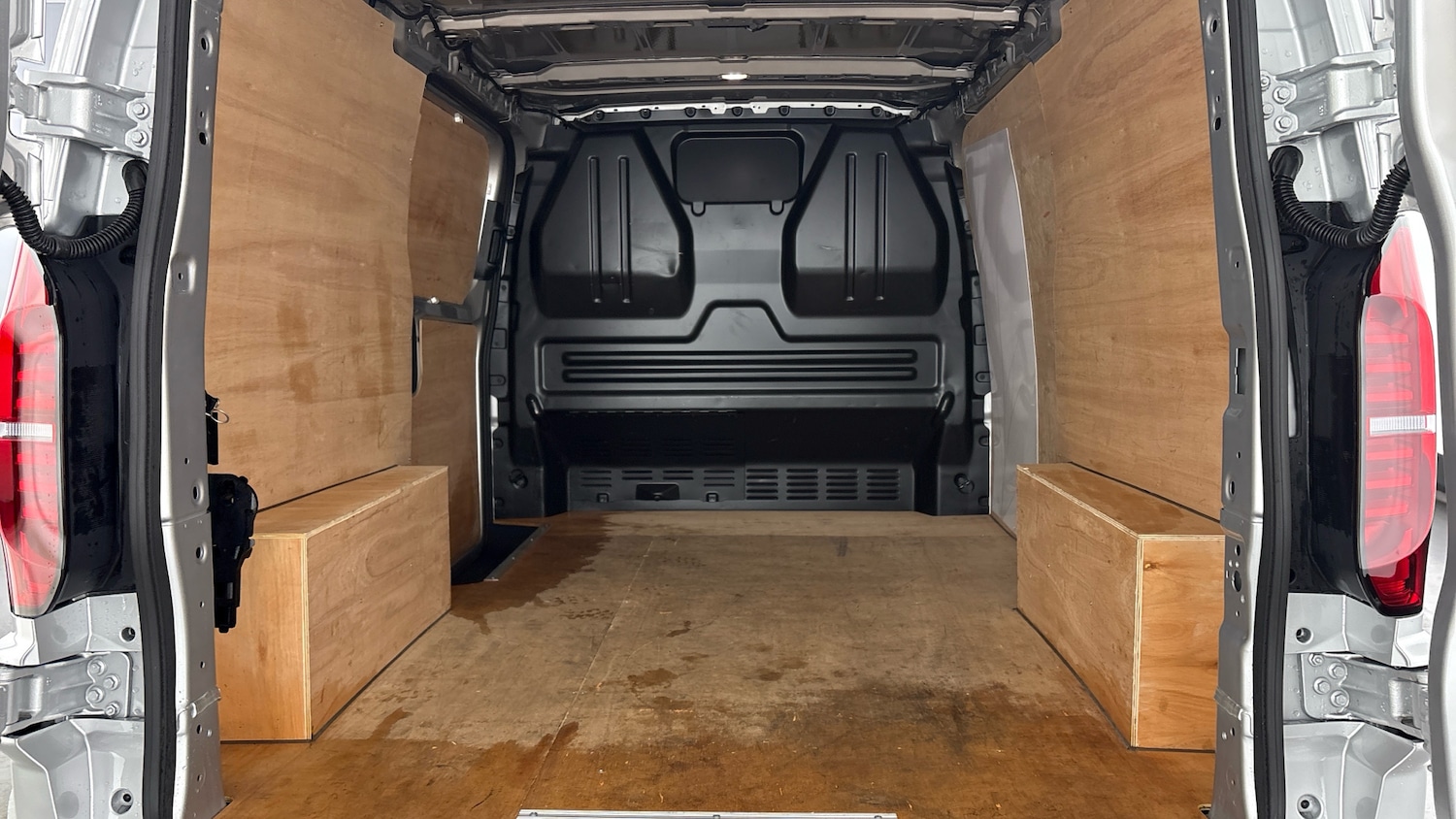 Used Volkswagen Transporter 2025 for sale - 77701451: Photo 26