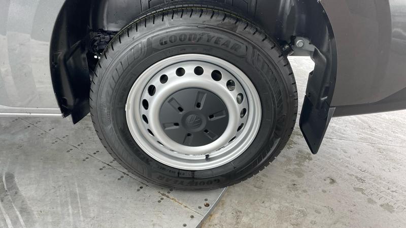 Used Volkswagen Transporter 2025 for sale - 76480334: Photo 29