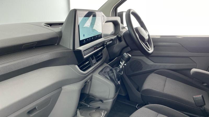 Used Volkswagen Transporter 2025 for sale - 76273873: Photo 2