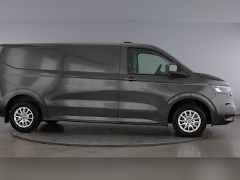 Used Volkswagen Transporter 2025 for sale - 77602624: Photo