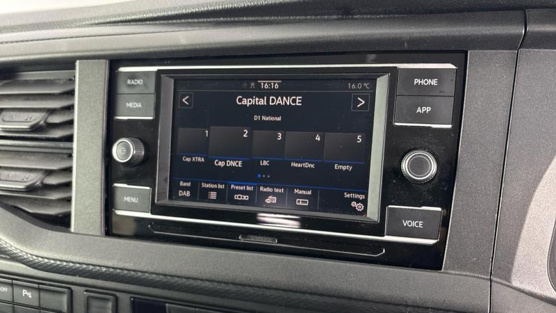 Used Volkswagen Transporter Shuttle 2021 for sale - 76653411: Photo 13