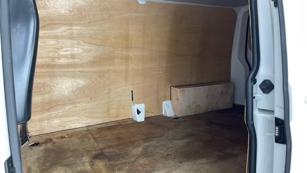 Used Volkswagen Transporter 2024 for sale - 74864849: Photo 30