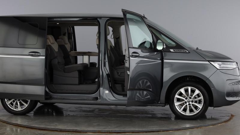 Used Volkswagen Multivan 2025 for sale - 74931702: Photo 10