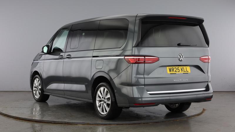 Used Volkswagen Multivan 2025 for sale - 74931702: Photo 3