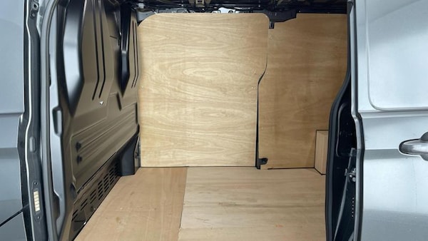 Used Volkswagen Transporter 2025 for sale - 74931709: Photo 28