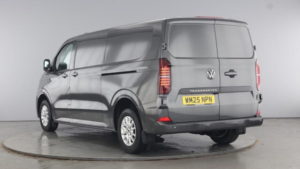 Used Volkswagen Transporter 2025 for sale - 74931709: Photo 3