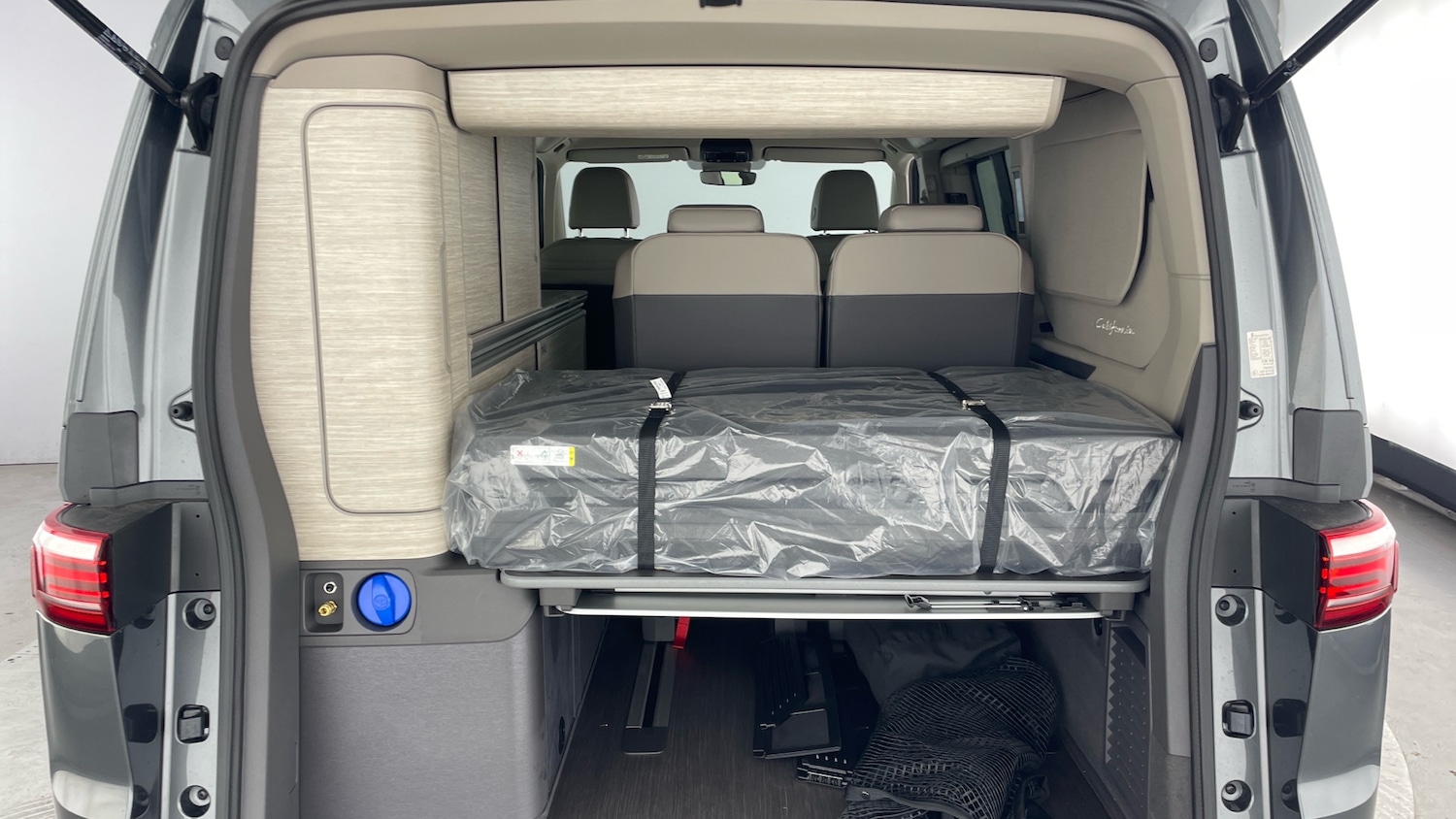 Used Volkswagen California 2025 for sale - 77602639: Photo 35