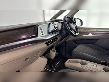 Used Volkswagen Multivan 2024 for sale - 78849417: Photo
