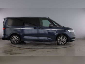 Used Volkswagen Multivan 2024 for sale - 78849417: Photo