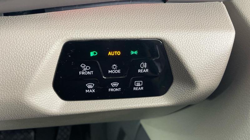 Used Volkswagen California 2025 for sale - 76653407: Photo 24