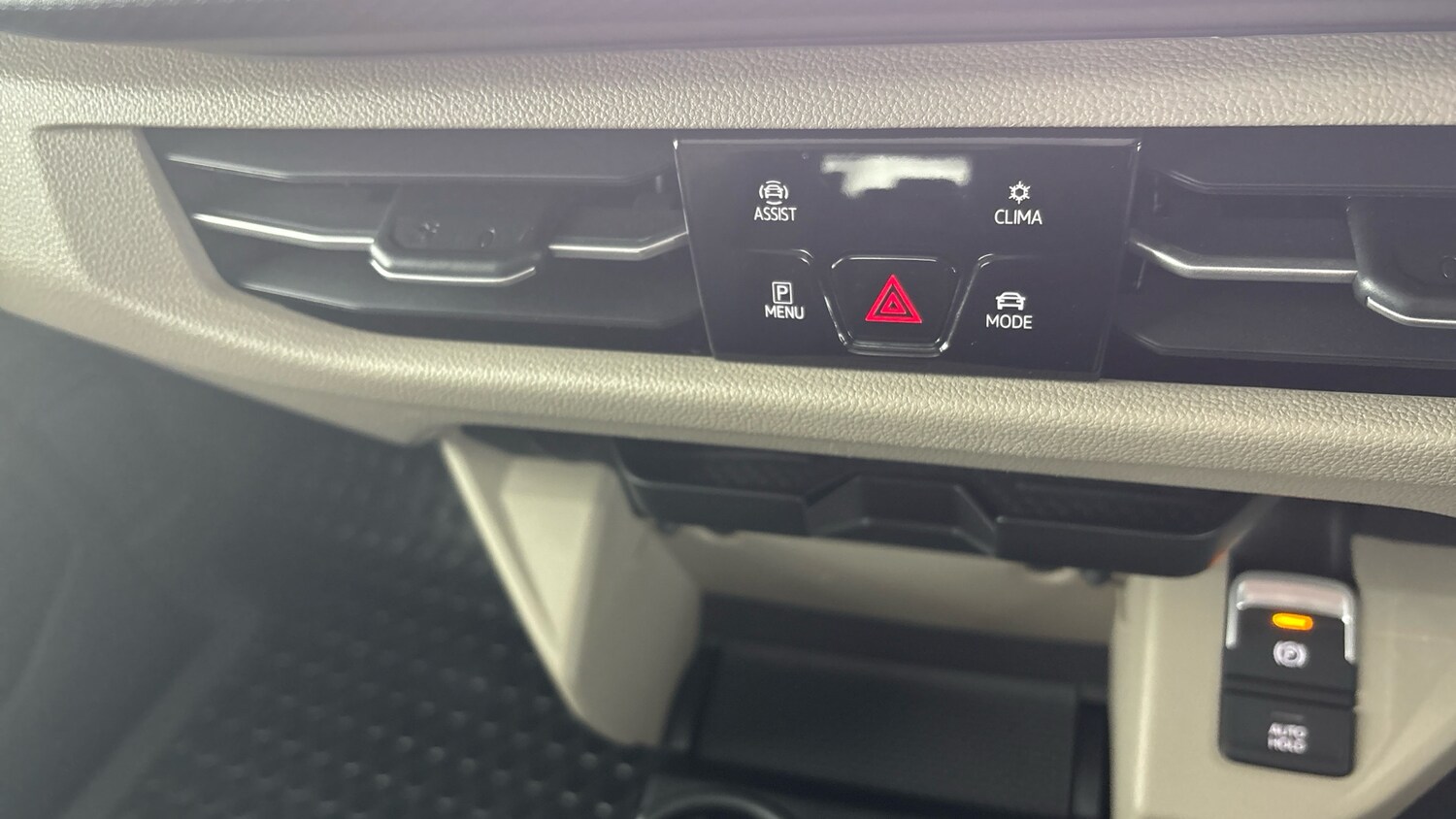 Used Volkswagen Multivan 2024 for sale - 78108844: Photo 13