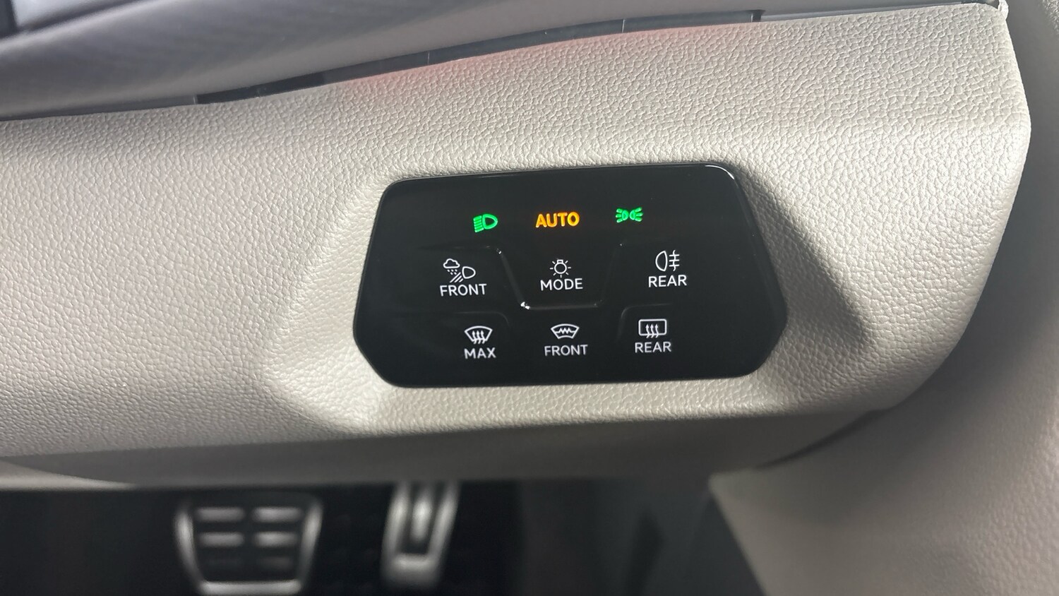 Used Volkswagen Multivan 2024 for sale - 78108844: Photo 29