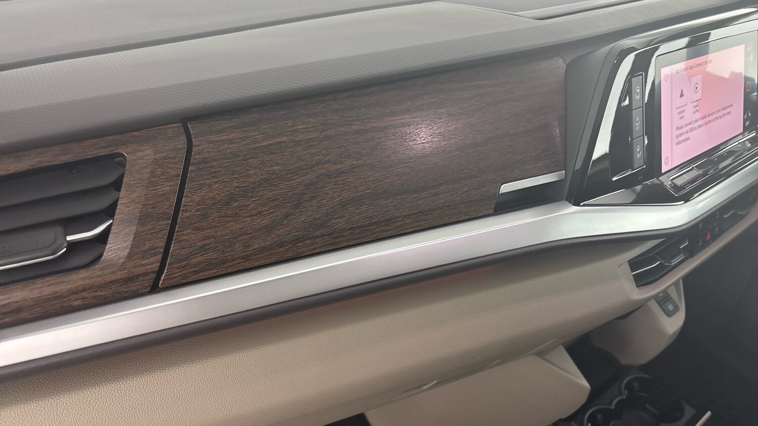 Used Volkswagen Multivan 2024 for sale - 78108844: Photo 41