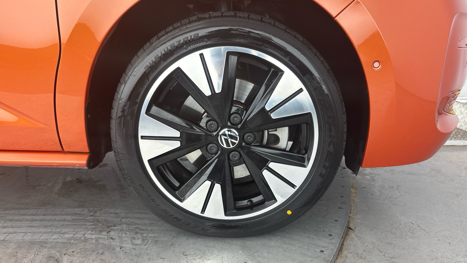 Used Volkswagen Multivan 2024 for sale - 78108844: Photo 5