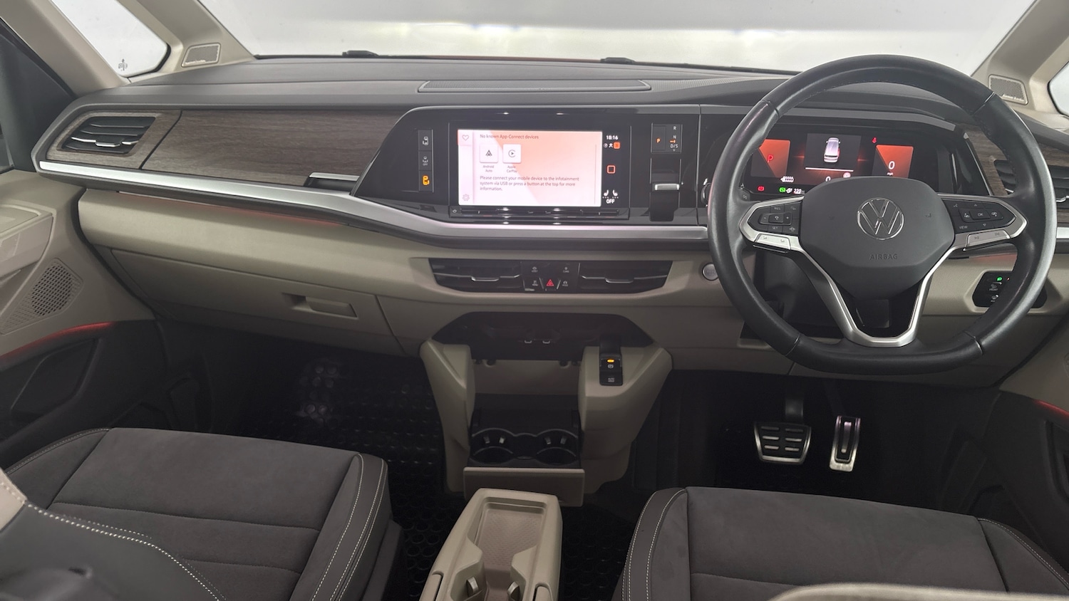 Used Volkswagen Multivan 2024 for sale - 78108844: Photo 9