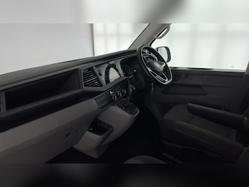 Used Volkswagen Transporter 2024 for sale - 77602796: Photo