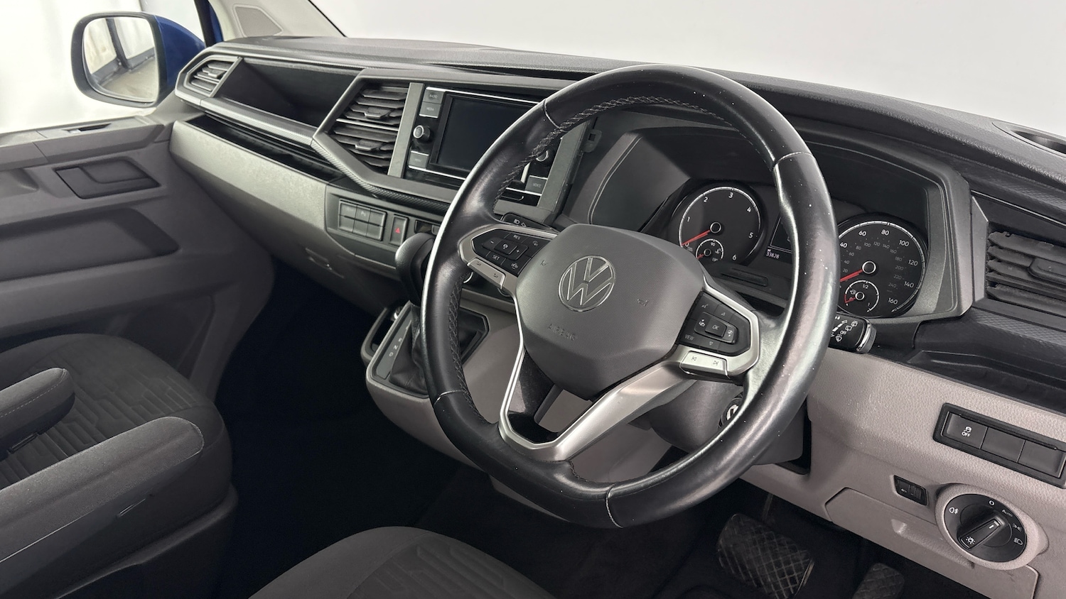 Used Volkswagen Transporter Shuttle 2021 for sale - 77515534: Photo 6