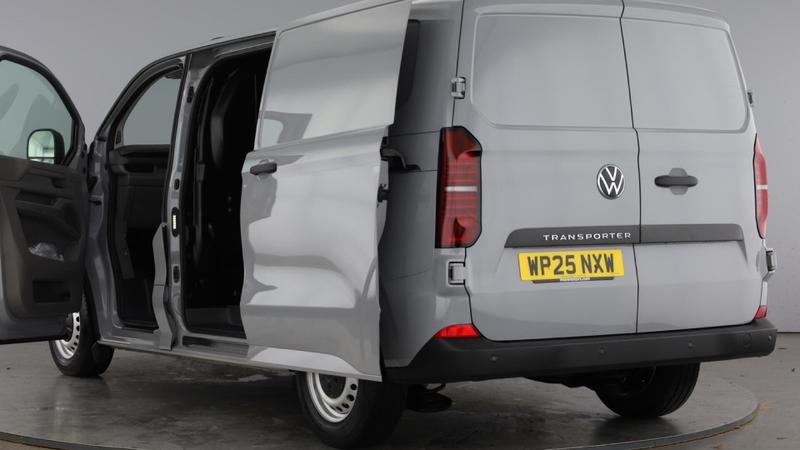 Used Volkswagen Transporter 2025 for sale - 76703119: Photo 11