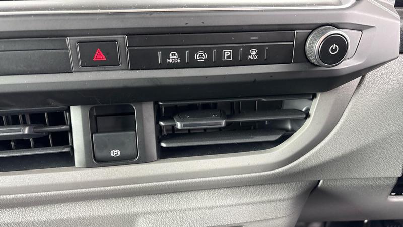 Used Volkswagen Transporter 2025 for sale - 76703119: Photo 14