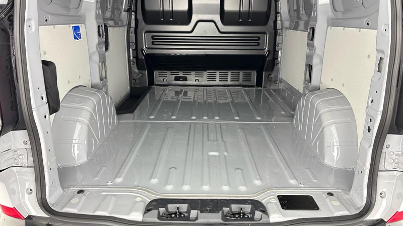 Used Volkswagen Transporter 2025 for sale - 76703119: Photo 28