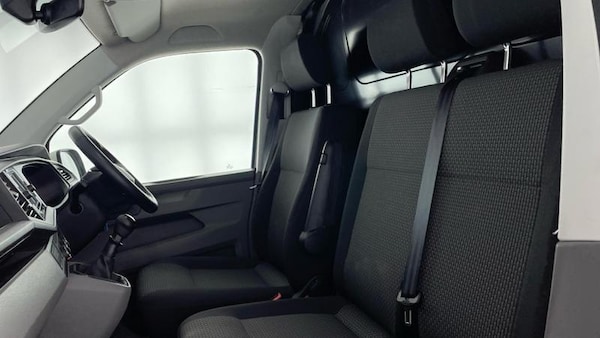 Used Volkswagen Transporter 2025 for sale - 74931810: Photo 32