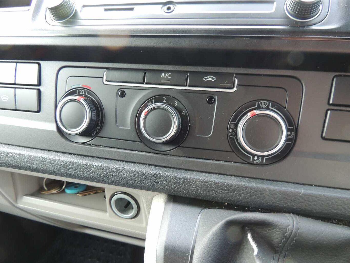 Used Volkswagen Transporter 2018 for sale - 77702842: Photo 25