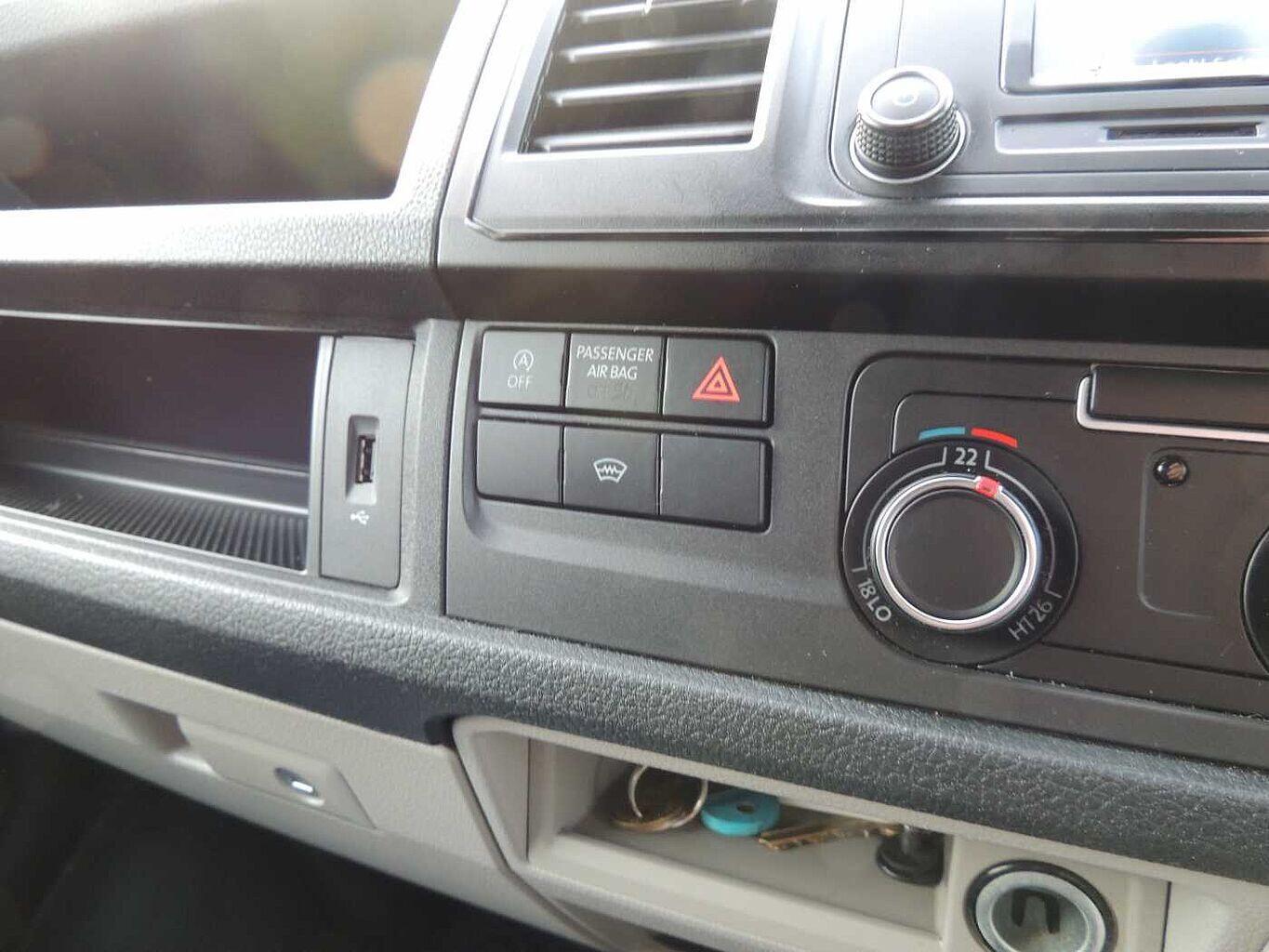 Used Volkswagen Transporter 2018 for sale - 77702842: Photo 26