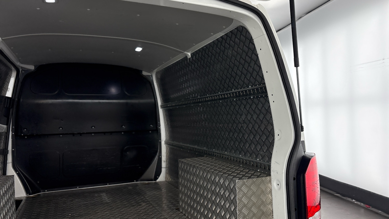 Used Volkswagen Transporter 2022 for sale - 77707995: Photo 26