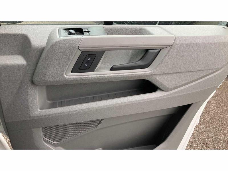Used Volkswagen Crafter 2025 for sale - 75632712: Photo 28