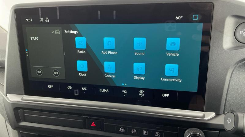 Used Volkswagen Transporter 2025 for sale - 76467814: Photo 18