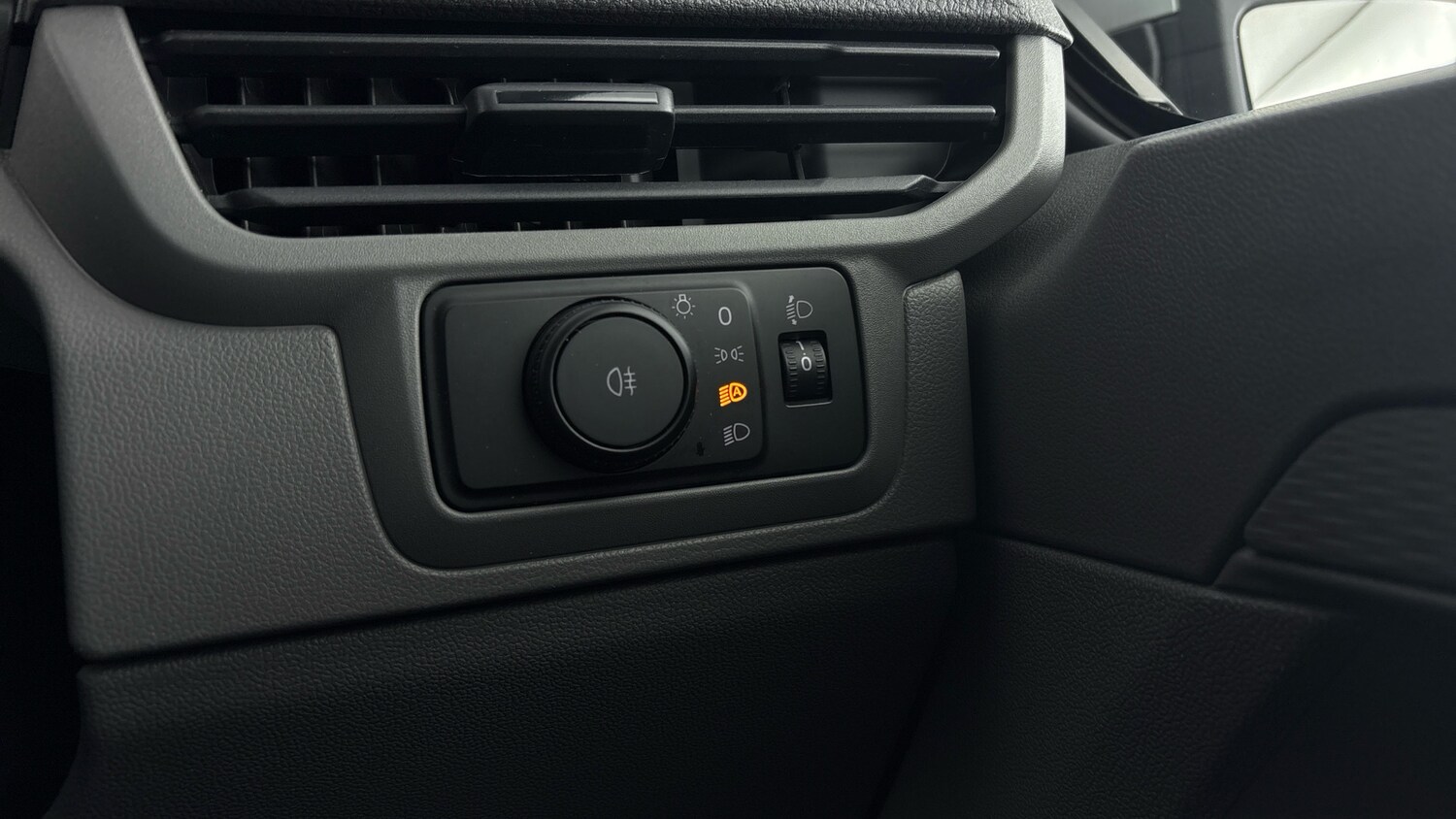 Used Volkswagen Transporter 2025 for sale - 77916336: Photo 24